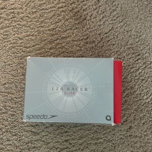 NWT NEVER WORN size 28 Speedo LZR Racer Elite Box in Gray and Red